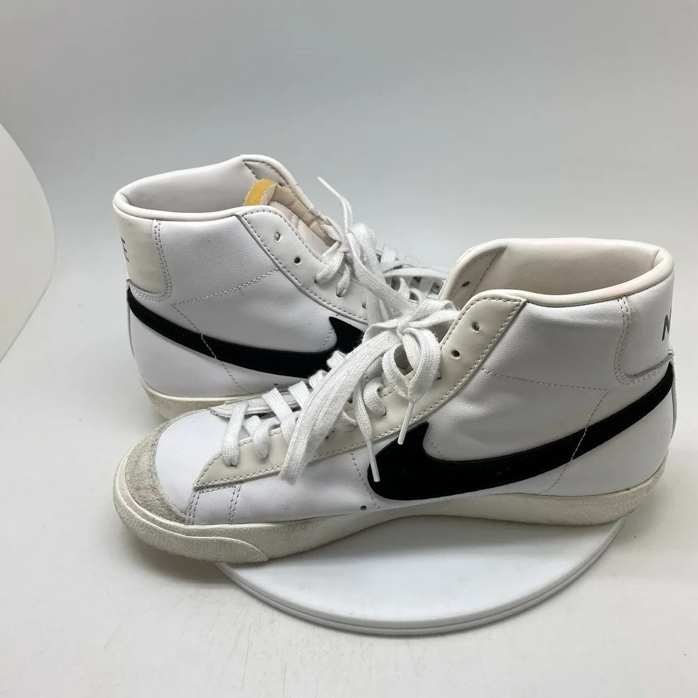Nike Sneakers Blazer Mid 77 Vintage Mens 10.5 White Black BQ6806-100 High Top